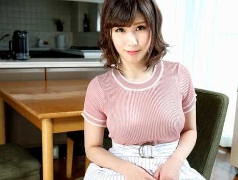 まんチラの誘惑 卑猥な乳輪をした友達のお母さん 折原ほのか(赤井美月)