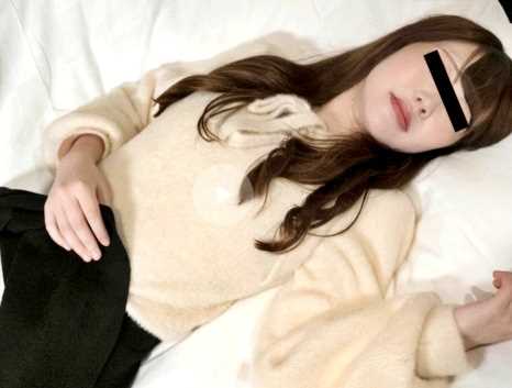 色白美人にはドッキリ即ハメ3P！ 二連続中出し！ 早川果歩